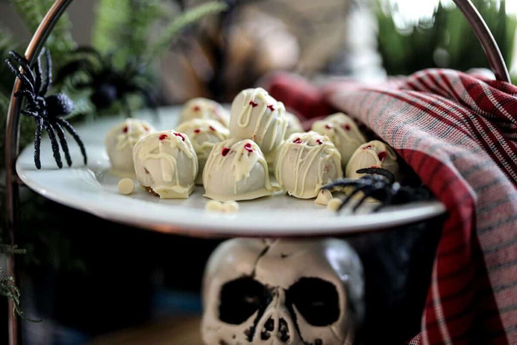 Pumpkin cheesecake mummy truffles by Foodnservice